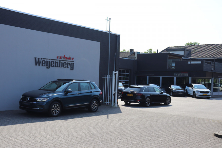 Volkswagen Tiguan 1.4 TSI eHybrid PHEV Trekhaak Pano ACC