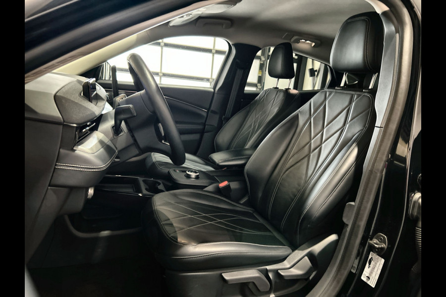 Ford Mustang Mach-E Extended RWD 98 kWh | Cruise control adaptief | Leder interieur | Verwarmde stoelen en stuur | Soh (batterijcheck) Waarde 93,3 %