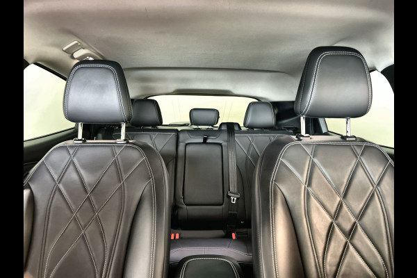 Ford Mustang Mach-E Extended RWD 98 kWh | Cruise control adaptief | Leder interieur | Verwarmde stoelen en stuur | Soh (batterijcheck) Waarde 93,3 %