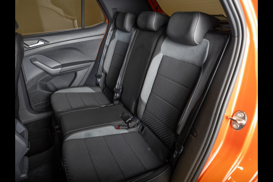 Volkswagen T-Cross 1.0 TSI 2x R-Line / 115pk / Achteruitrij camera / Dodehoek herkenning /
