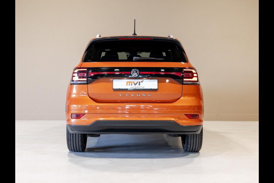 Volkswagen T-Cross 1.0 TSI 2x R-Line / 115pk / Achteruitrij camera / Dodehoek herkenning /