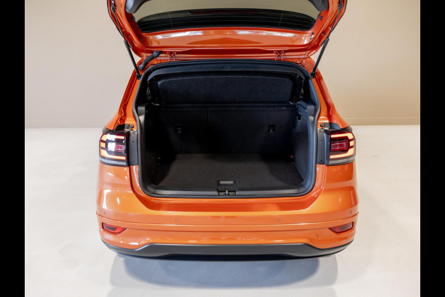Volkswagen T-Cross 1.0 TSI 2x R-Line / 115pk / Achteruitrij camera / Dodehoek herkenning /