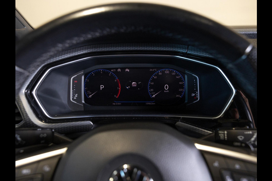 Volkswagen T-Cross 1.0 TSI 2x R-Line / 115pk / Achteruitrij camera / Dodehoek herkenning /