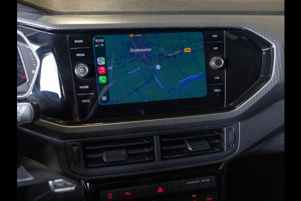Volkswagen T-Cross 1.0 TSI 2x R-Line / 115pk / Achteruitrij camera / Dodehoek herkenning /