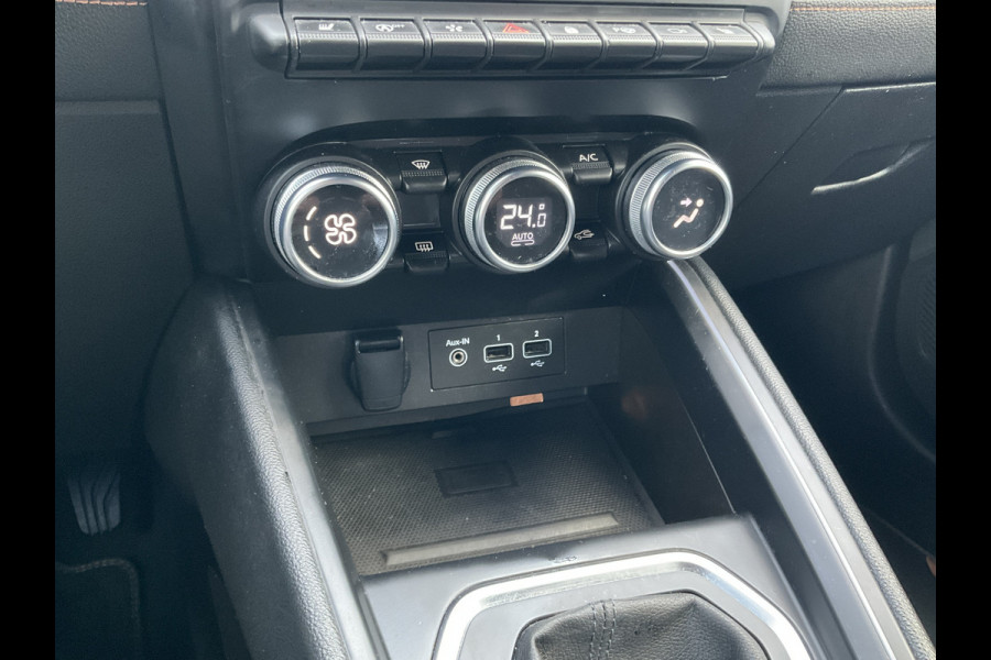Renault Clio 1.3 TCe Initiale Paris Automaat Leer Adapt.Cruis Stoelverw.