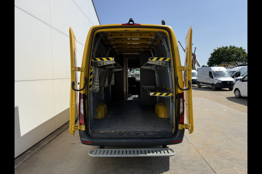 Mercedes-Benz Sprinter 315 1.9 CDI Pakketbus L3H2 Tussenschot met deur LED Climate Control Cruise Control Carplay Camera