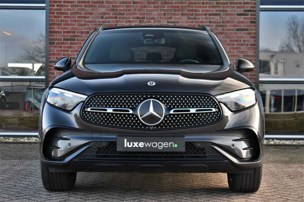 Mercedes-Benz GLC 300e 4M AMG Premium Distronic Burmester Night