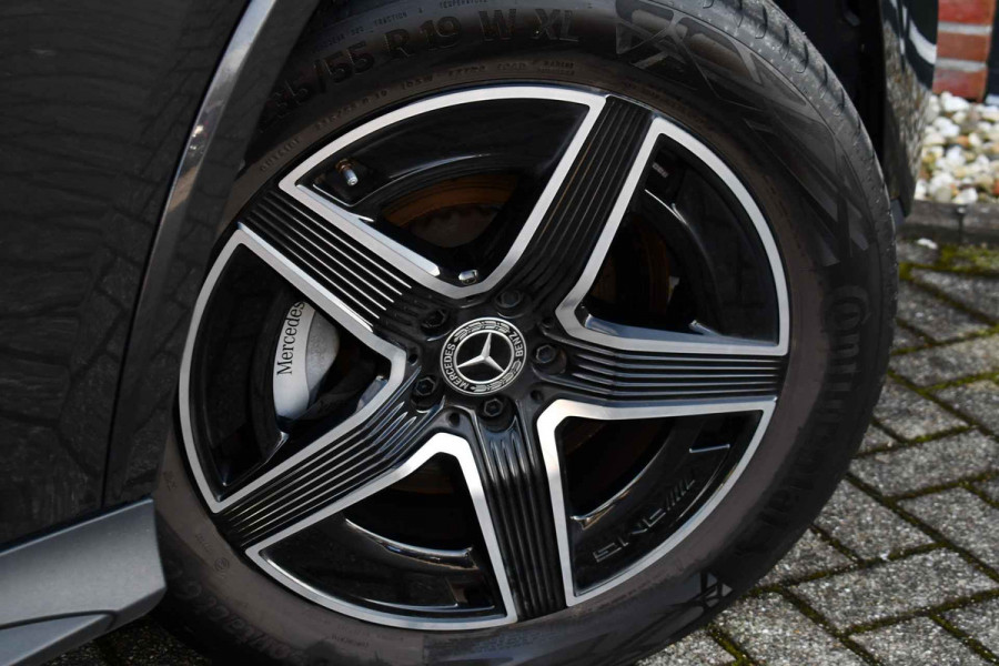 Mercedes-Benz GLC 300e 4M AMG Premium Distronic Burmester Night