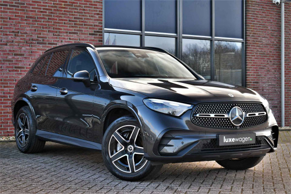 Mercedes-Benz GLC 300e 4M AMG Premium Distronic Burmester Night