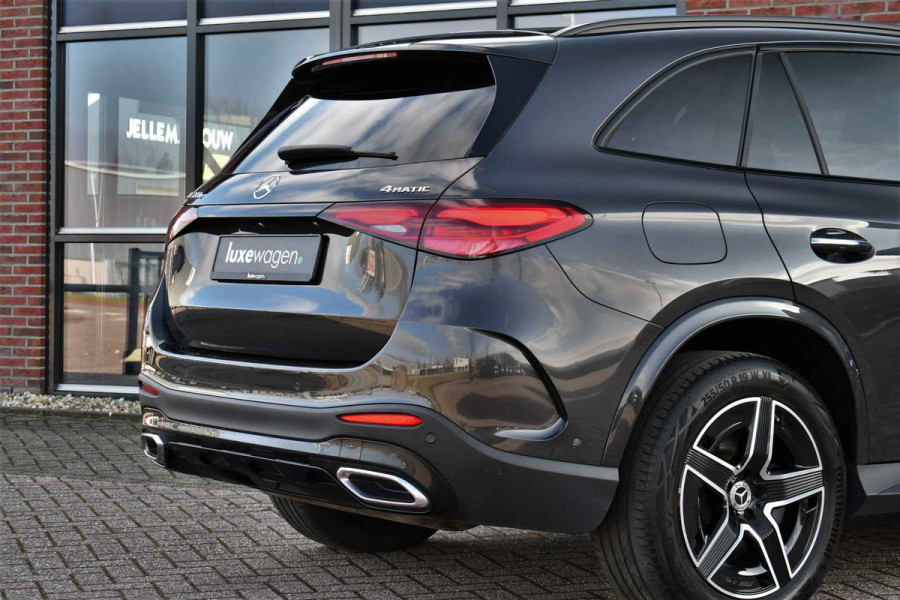 Mercedes-Benz GLC 300e 4M AMG Premium Distronic Burmester Night