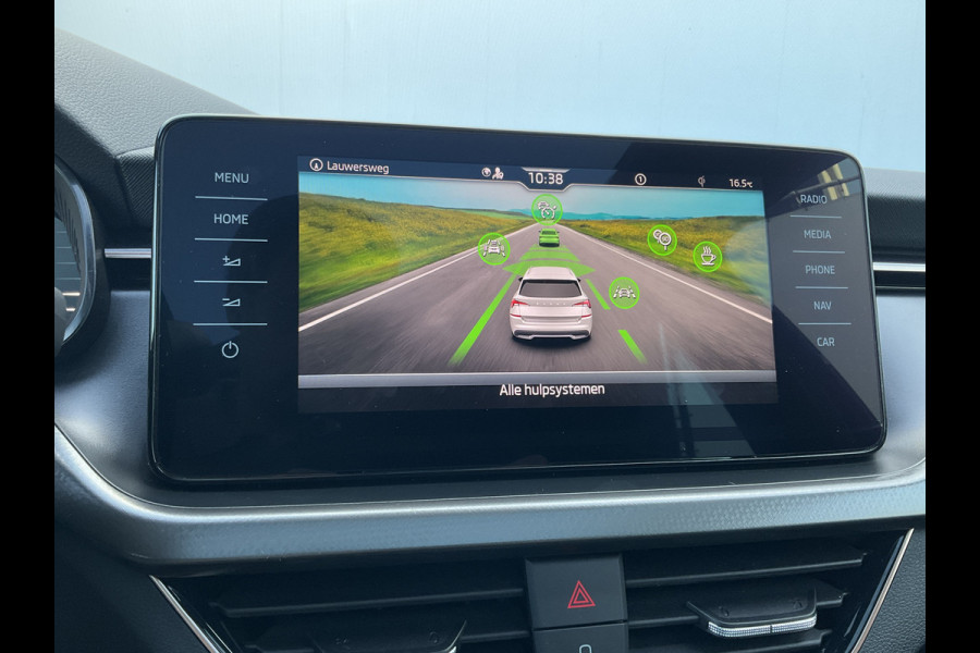 Škoda Kamiq 1.0 TSI Automaat Adapt.Cruise Carplay Pano Stoelverw. Business Edition