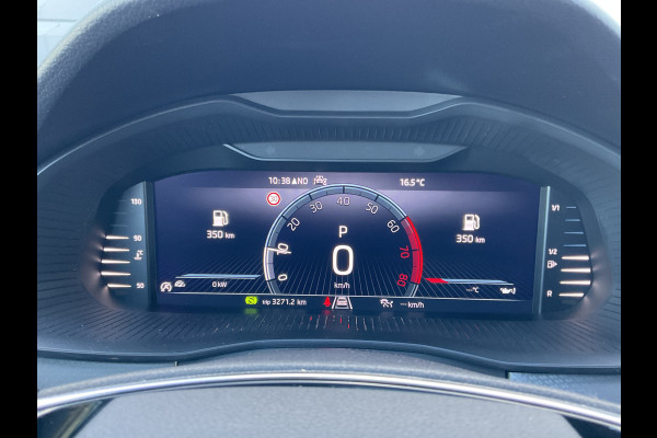 Škoda Kamiq 1.0 TSI Automaat Adapt.Cruise Carplay Pano Stoelverw. Business Edition