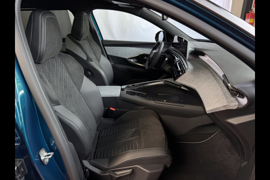 Peugeot 5008 1.2 HYBRID 145 GT NIEUWE AUTO 7PERS OPENDAK STOEL/STUUR VERW. ELEK.KLEP LED 7P 7 Persoons