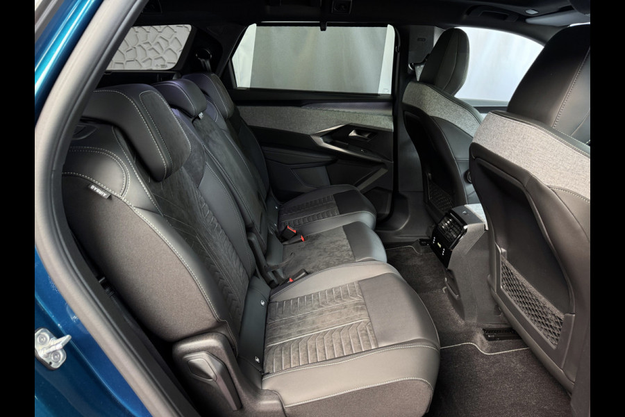 Peugeot 5008 1.2 HYBRID 145 GT NIEUWE AUTO 7PERS OPENDAK STOEL/STUUR VERW. ELEK.KLEP LED 7P 7 Persoons
