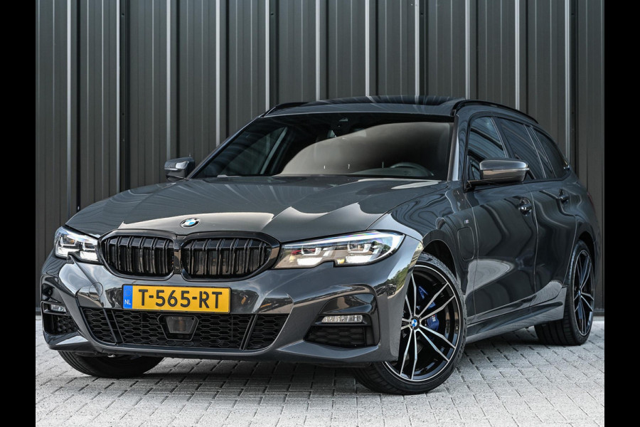 BMW 3 Serie Touring 330e High Executive | M-Sport | Panoramadak | Hifi | ACC | Stoelverwarming | Ambienteverlichting | Keyless | PDC V+A