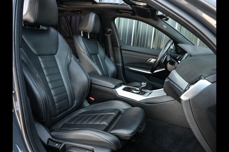 BMW 3 Serie Touring 330e High Executive | M-Sport | Panoramadak | Hifi | ACC | Stoelverwarming | Ambienteverlichting | Keyless | PDC V+A