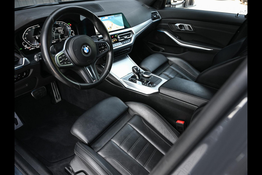 BMW 3 Serie Touring 330e High Executive | M-Sport | Panoramadak | Hifi | ACC | Stoelverwarming | Ambienteverlichting | Keyless | PDC V+A
