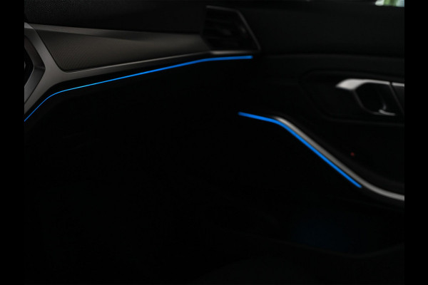 BMW 3 Serie Touring 330e High Executive | M-Sport | Panoramadak | Hifi | ACC | Stoelverwarming | Ambienteverlichting | Keyless | PDC V+A
