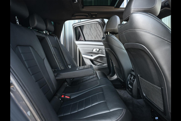 BMW 3 Serie Touring 330e High Executive | M-Sport | Panoramadak | Hifi | ACC | Stoelverwarming | Ambienteverlichting | Keyless | PDC V+A