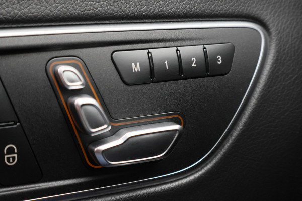 Mercedes-Benz CLA-Klasse AMG 45 4MATIC Memory, Sfeerverlichting, Harmen & Kardon, Apple Carplay, ACC, 19"