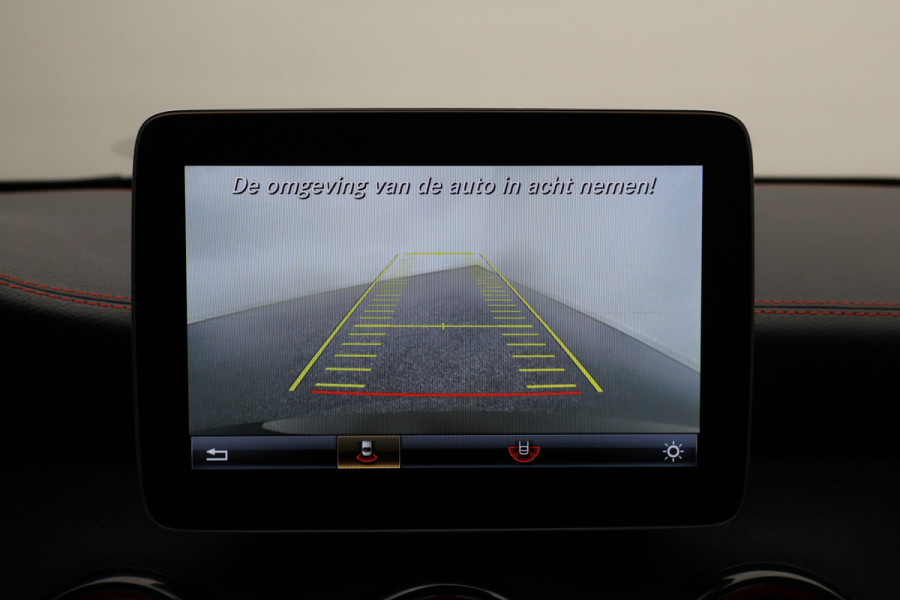 Mercedes-Benz CLA-Klasse AMG 45 4MATIC Memory, Sfeerverlichting, Harmen & Kardon, Apple Carplay, ACC, 19"