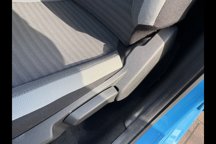 Toyota Aygo 1.0 VVT-i X-Play Automaat 5-drs. CAMERA/CARPLAY/MEDIA/LIMITER
