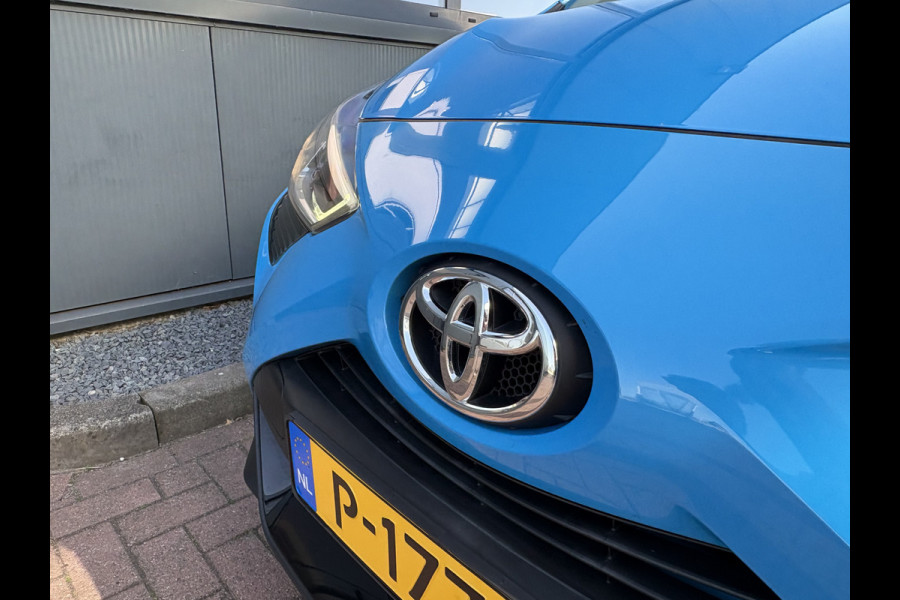 Toyota Aygo 1.0 VVT-i X-Play Automaat 5-drs. CAMERA/CARPLAY/MEDIA/LIMITER