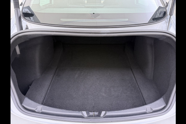 Tesla Model 3 RWD Plus SOH 92.9% Warmtepomp LFP Accu Lmv 19" Panoramadak Leder Navi Ecc Camera's Adap.Cruise Stoel+Stuurverwarming Elek.Achterklep Elek.Stoelen+Memory Led Draadloze telefoonlader 1e Eigenaar Origineel Nederlandse Auto