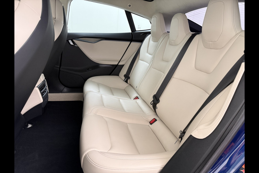 Tesla Model S 75D 476PK AWD Lmv 21" Leder Navi Ecc Panoramadak Cold Weather Pack Luchtvering Adap.Cruise Elek.Stoelen+Memory+Verwarmd Camera's Led Privacy Glas Homelink 5 Stuurverwarming Elek.Achterklep Dodehoek detector Wifi 1e Eigenaar Origineel Nederlandse Auto
