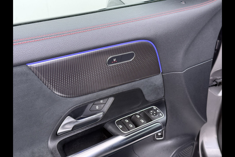 Mercedes-Benz EQA 250 AMG Business Solution Night 67kWh SOH 97% Navi Camera Ecc Cruise Control Stoelverwarming Pdc Dodehoek assist Lmv  Elek.Achterklep Privacy Glas DAB Led Advanced pakket 1e Eigenaar Dealeronderhouden Origineel Nederlandse Auto