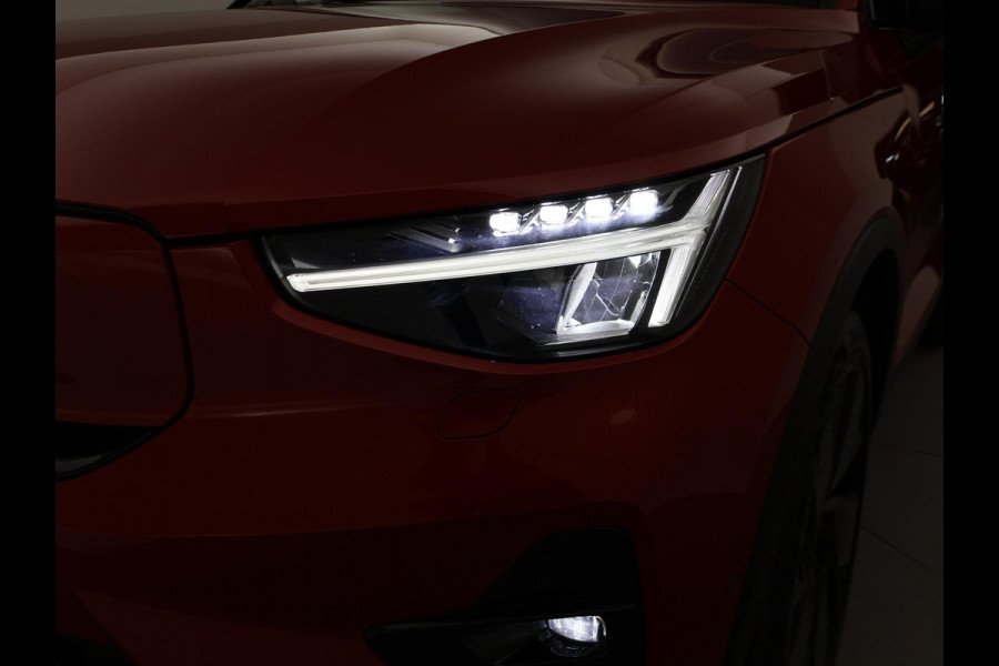 Volvo C40 RECHARGE ULTIMATE 69 kWh + 20 INCH | PANORAMA | 360 CAMERA | HARMAN/KARDON | ADAPTIVE CRUISE