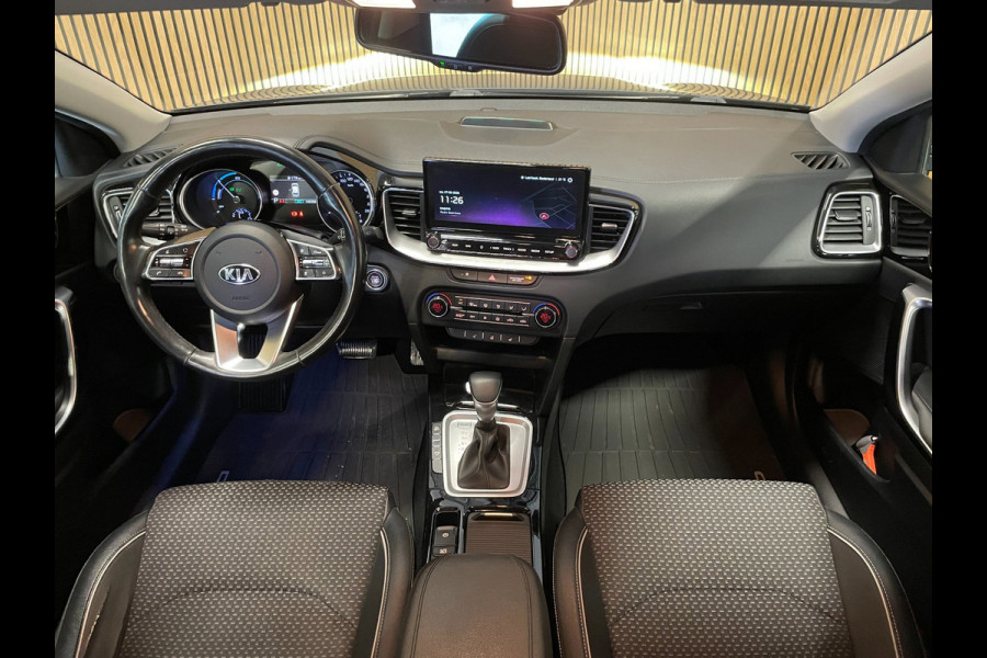 Kia Ceed Sportswagon 1.6 GDI PHEV DynamicPlusLine|AUTOMAAT|AFN.TREKHAAK|ACC|STOEL+STUURVERW|CARPLAY|CAMERA|CLIMA+CRUISE|NAP|1eEIG|