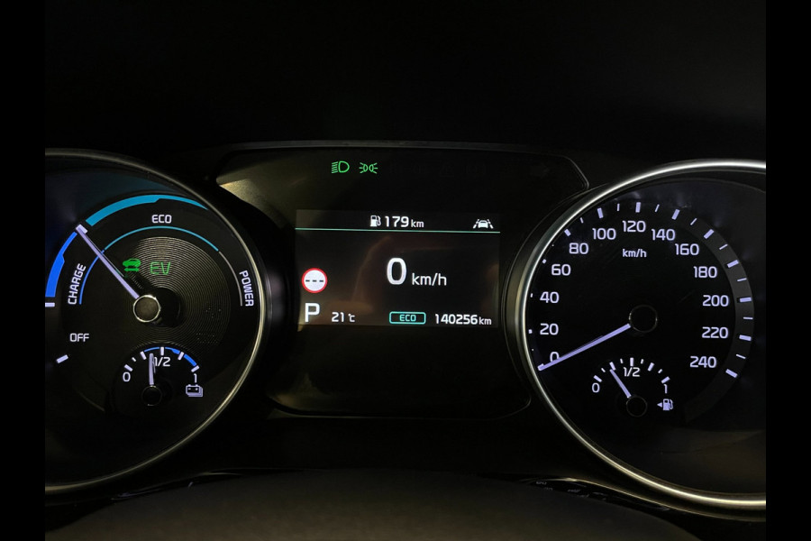 Kia Ceed Sportswagon 1.6 GDI PHEV DynamicPlusLine|AUTOMAAT|AFN.TREKHAAK|ACC|STOEL+STUURVERW|CARPLAY|CAMERA|CLIMA+CRUISE|NAP|1eEIG|
