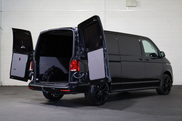 Volkswagen Transporter 2.0 TDI 150pk L2 H1 Automaat Bulli Led Leer Navigatie