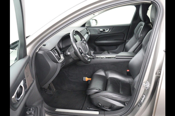 Volvo V60 2.0 T5 Inscription | Trekhaak | Leder | Stoel & Stuurverwarming | Navigatie | Carplay | Harman/Kardon | Full LED | Parkeerhulp | DAB | Memory | Climate control | Bluetooth | Cruise control