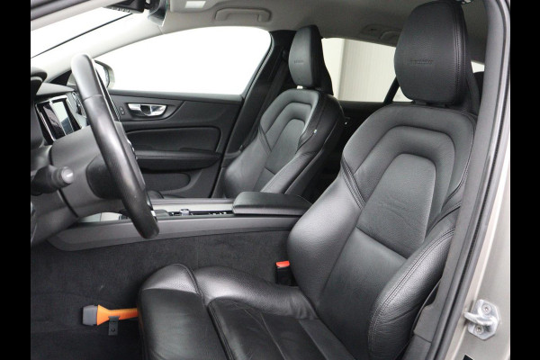 Volvo V60 2.0 T5 Inscription | Trekhaak | Leder | Stoel & Stuurverwarming | Navigatie | Carplay | Harman/Kardon | Full LED | Parkeerhulp | DAB | Memory | Climate control | Bluetooth | Cruise control