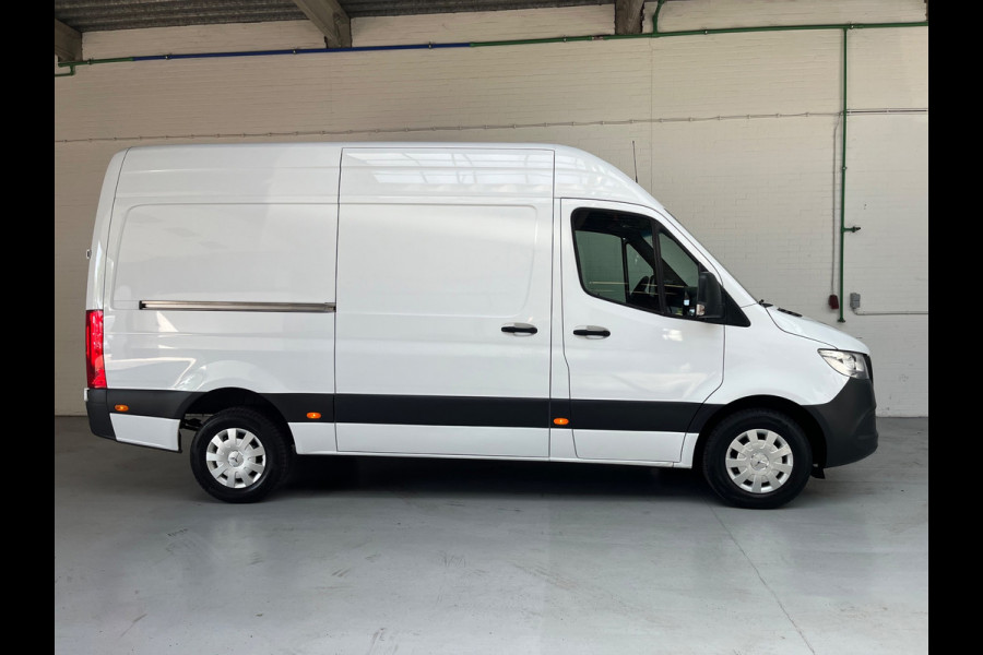 Mercedes-Benz Sprinter Servicewagen 311 2.2 CDI euro6 L2H2, Inrichting, Omvormer V230, Compressor, Oprijplaat, RIJKLAARPRIJS