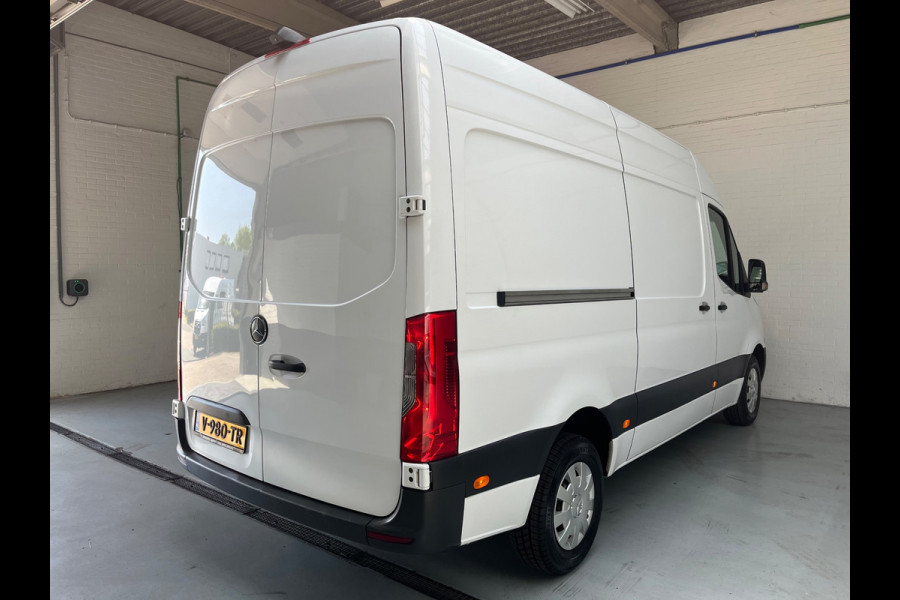 Mercedes-Benz Sprinter Servicewagen 311 2.2 CDI euro6 L2H2, Inrichting, Omvormer V230, Compressor, Oprijplaat, RIJKLAARPRIJS