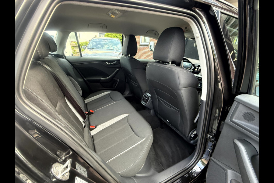 Škoda Kamiq 1.0 TSI 110pk Selection Virt.Display, App Connect, Climate Controll