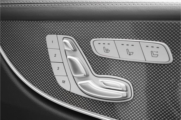 Mercedes-Benz E-Klasse Cabrio AMG 53 4M Premium Plus Luchtvering Aircap Nappa Leder Burmester Stoelventilatie HUD