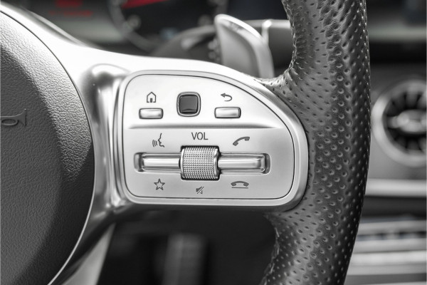 Mercedes-Benz E-Klasse Cabrio AMG 53 4M Premium Plus Luchtvering Aircap Nappa Leder Burmester Stoelventilatie HUD
