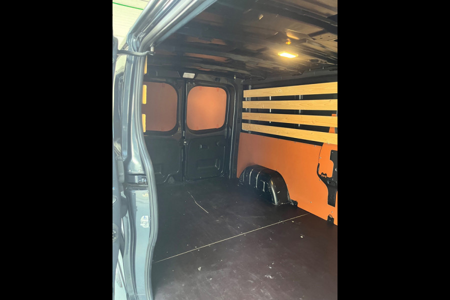 Renault Trafic 2.0 dCi 110pk euro6 T30 L2H1 Comfort 3Persoons, Airco, CruiseControl, Trekhaak, RIJKLAARPRIJS! NEDERLANDSE BUS!