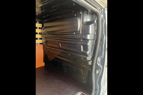 Renault Trafic 2.0 dCi 110pk euro6 T30 L2H1 Comfort 3Persoons, Airco, CruiseControl, Trekhaak, RIJKLAARPRIJS! NEDERLANDSE BUS!