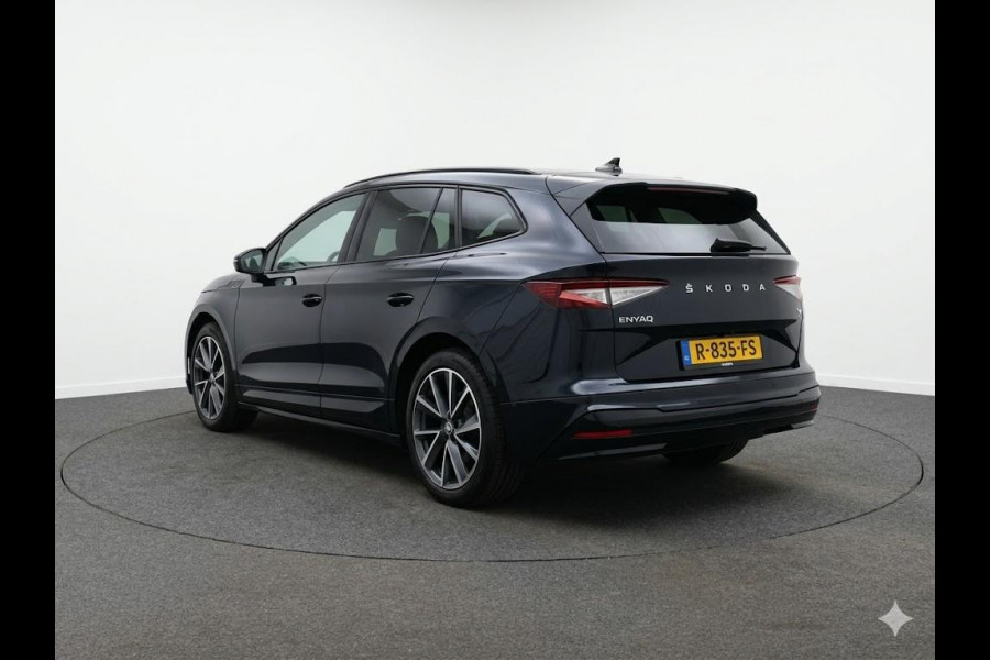 Škoda ENYAQ iV 60 Sportline 180pk | Navigatie | Wegklapbare trekhaak | 20 inch Lichtmetalen velgen | Apple Carplay/- Android auto | Verwarmbare voorstoelen | Adaptieve cruise controle