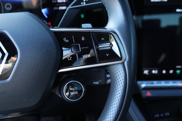 Renault Austral 1.3 mild hybrid Carplay / Pano / Camera