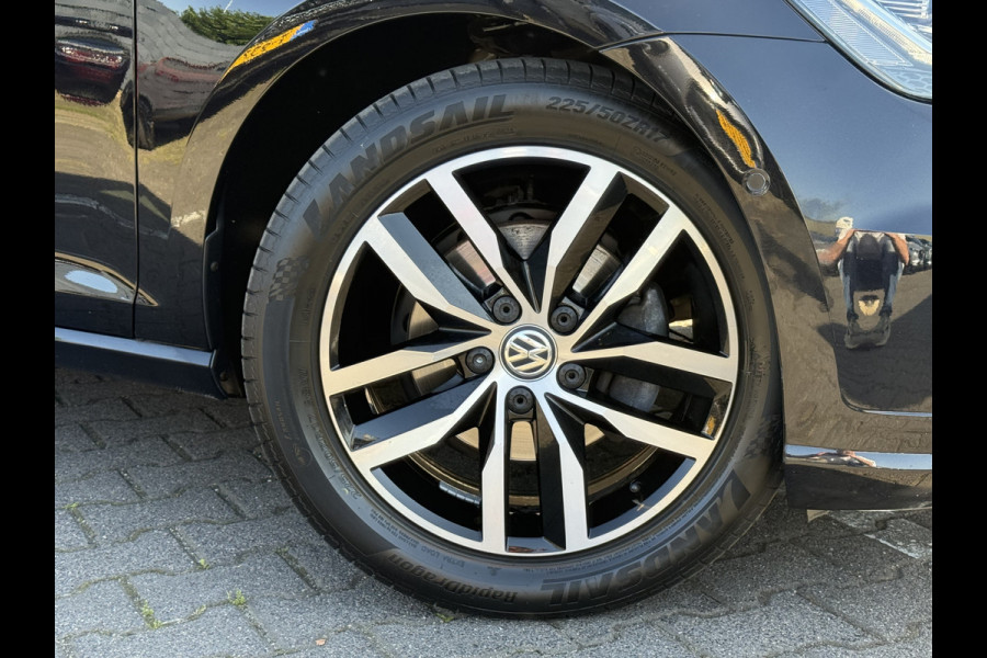 Volkswagen Golf Variant 1.5 TSI Highline | Pano | Trekhaak | ACC | Camera | LED | Keyless