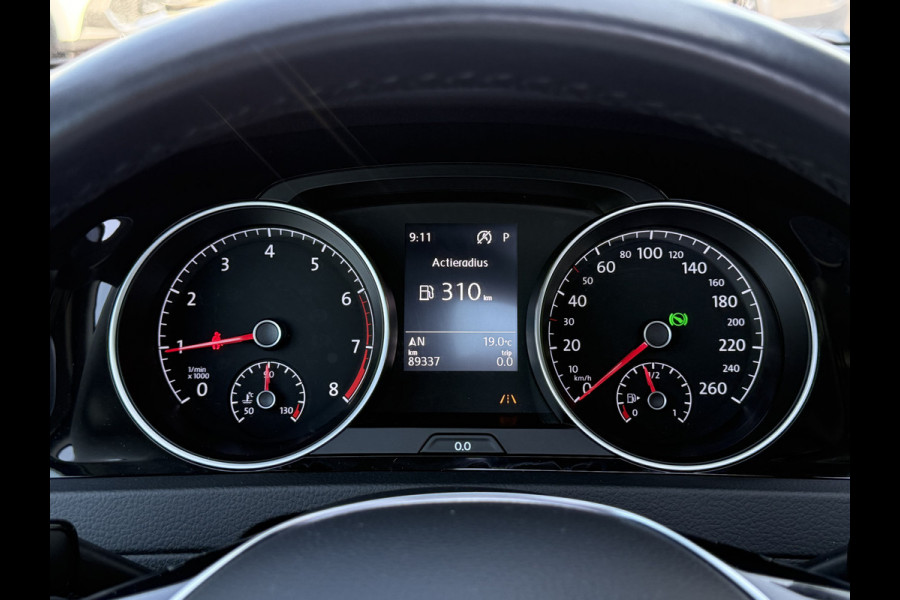 Volkswagen Golf Variant 1.5 TSI Highline | Pano | Trekhaak | ACC | Camera | LED | Keyless