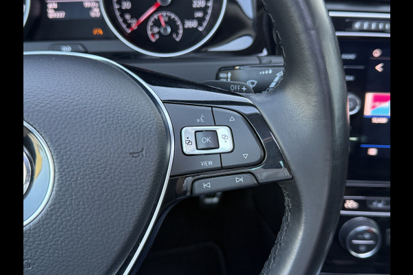 Volkswagen Golf Variant 1.5 TSI Highline | Pano | Trekhaak | ACC | Camera | LED | Keyless