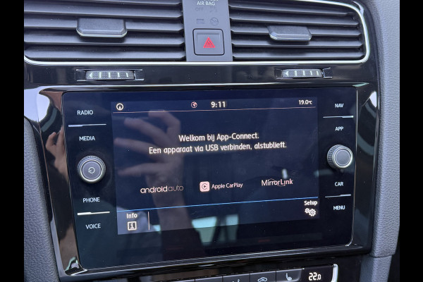 Volkswagen Golf Variant 1.5 TSI Highline | Pano | Trekhaak | ACC | Camera | LED | Keyless