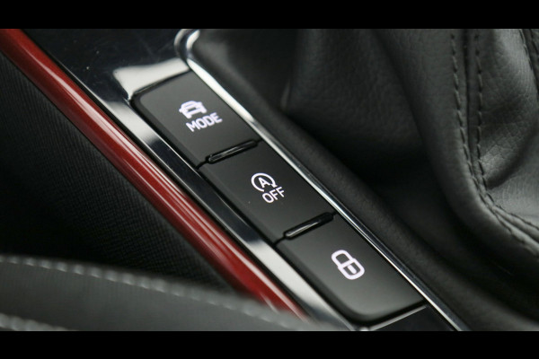 Škoda Fabia 1.0 TSI 115pk Monte Carlo DSG / Navigatie via App Connect / Stoelverwarming / Camera